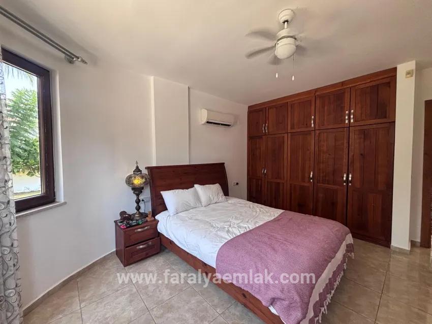 Eckgrundstück Mit 980 M² Und 5+1 Zimmern In Dalyan, Maraş, Zu Verkaufen.
