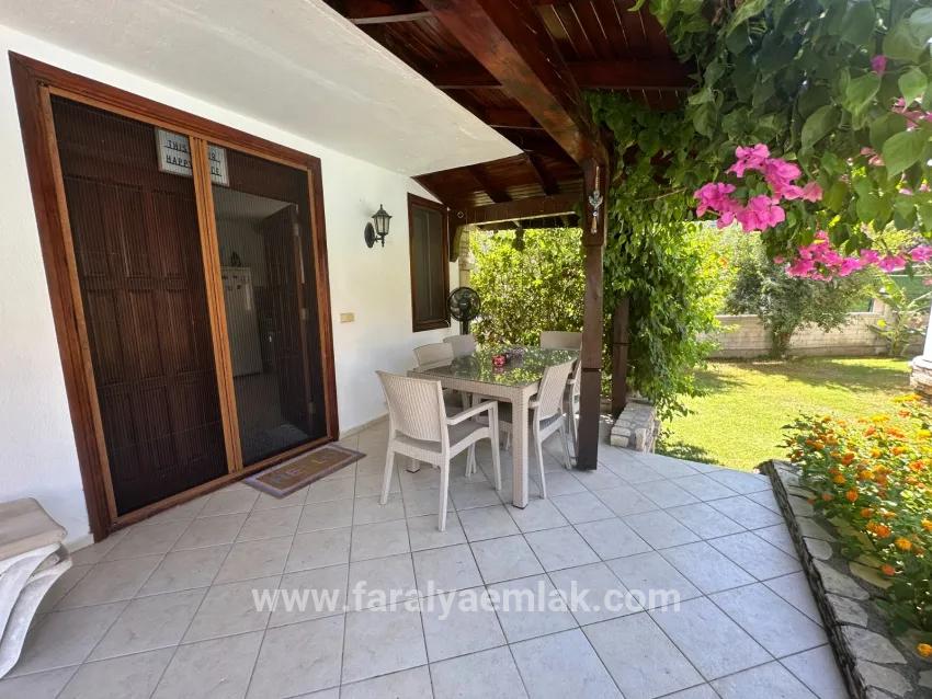 Dalyan In Gülpınar Innerhalb Der Anlage 2+1 Zu Verkaufende Villa