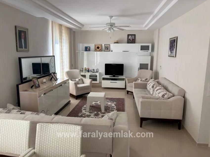 4+1-Zimmer Villa Zu verkaufen in Dalyan Bz. Ortaca - 520 m²
