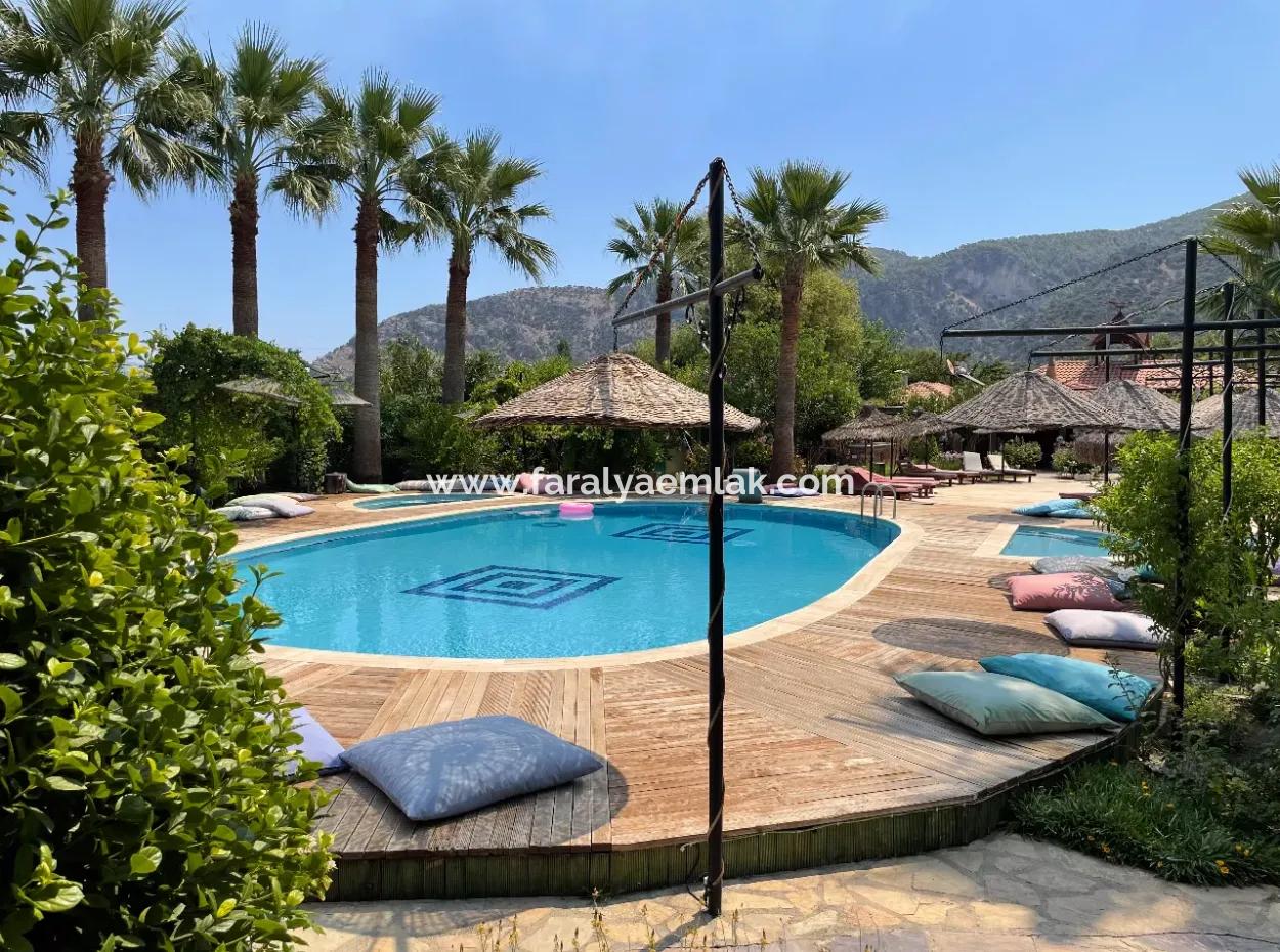 19-Zimmer-Hotel Zum Verkauf Auf 7.500 M2 Grundstück In Dalyanda