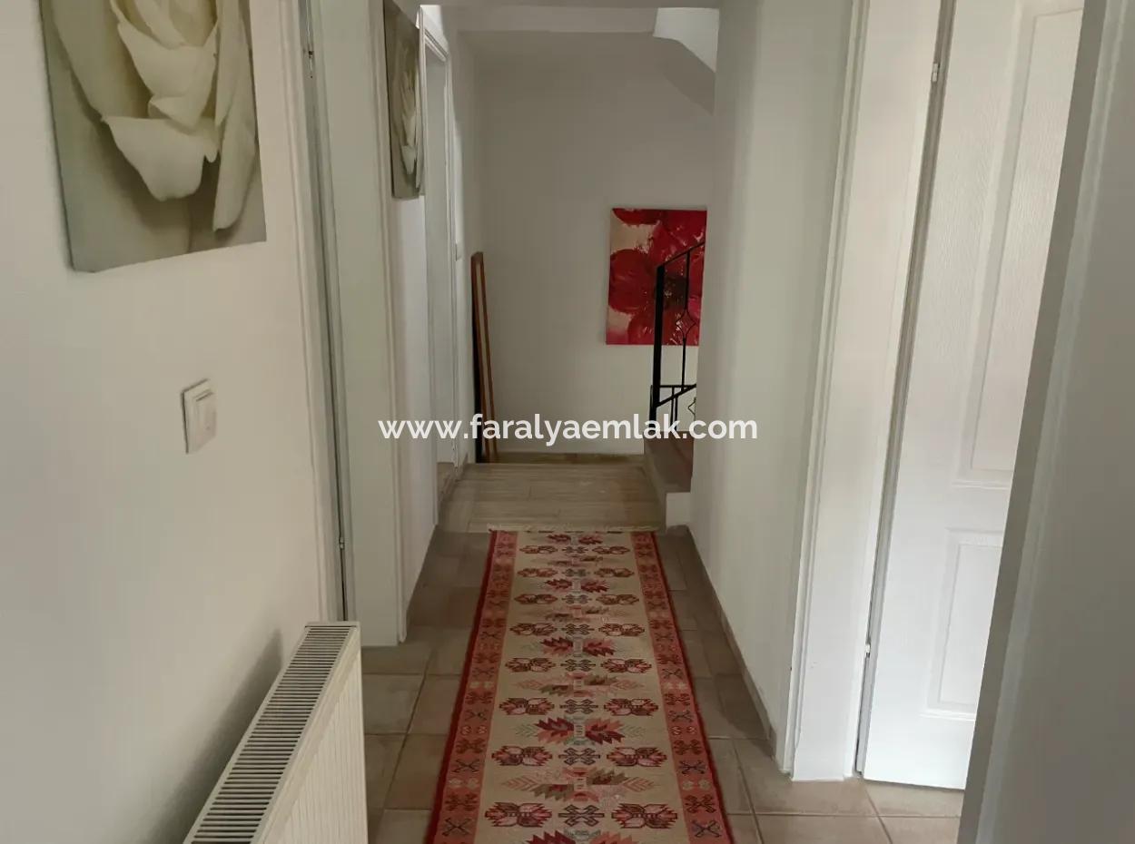 Villa Zum Verkauf In Okçular Auf 1007M2 Grundstück