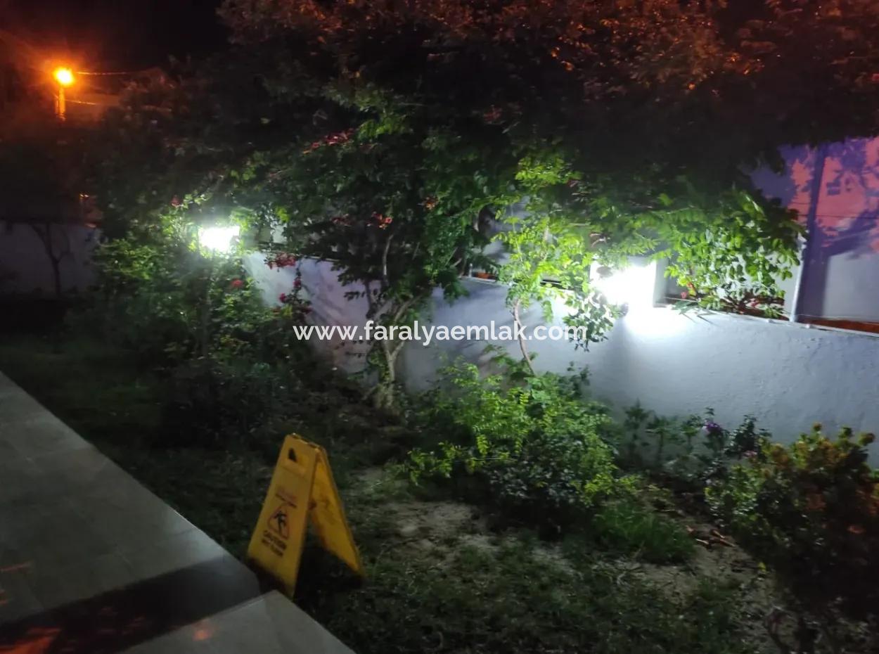 Dalyan Gülpinar'köşebaşi 545M2 Grundstück Zum Verkauf 4 1 Villa