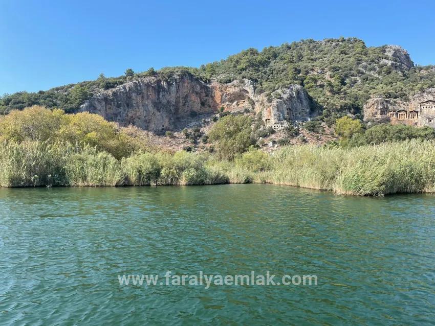 2765m2 Detached House For Sale In Çandır, Right Next To The Canal