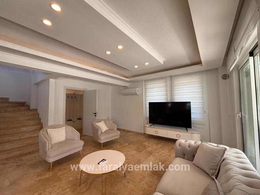 4+1 Bedroom Villa For sale in Dalyan Nbh. Ortaca - 500 m²