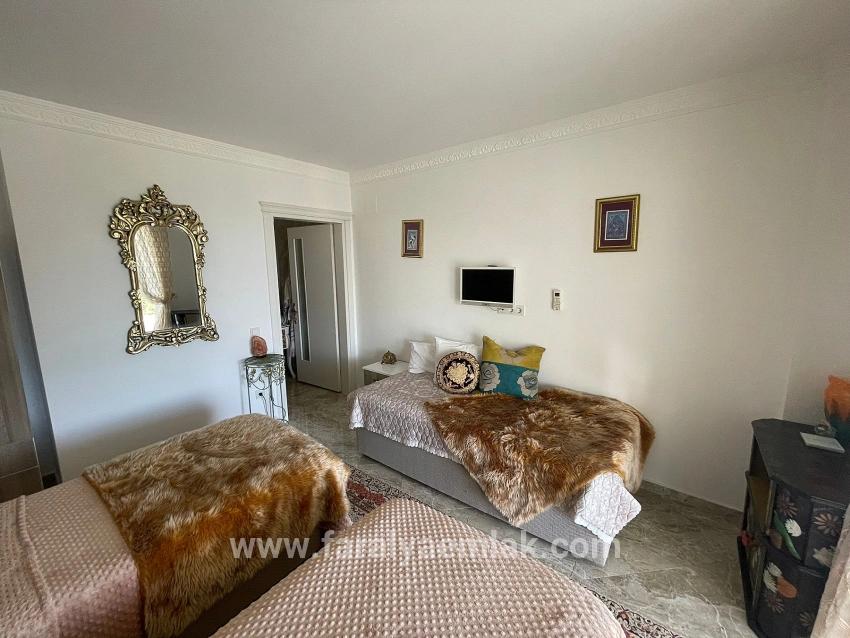 7+1 Bedroom Villa For Sale in Gökbel Nbh. Ortaca - 5.000 m²