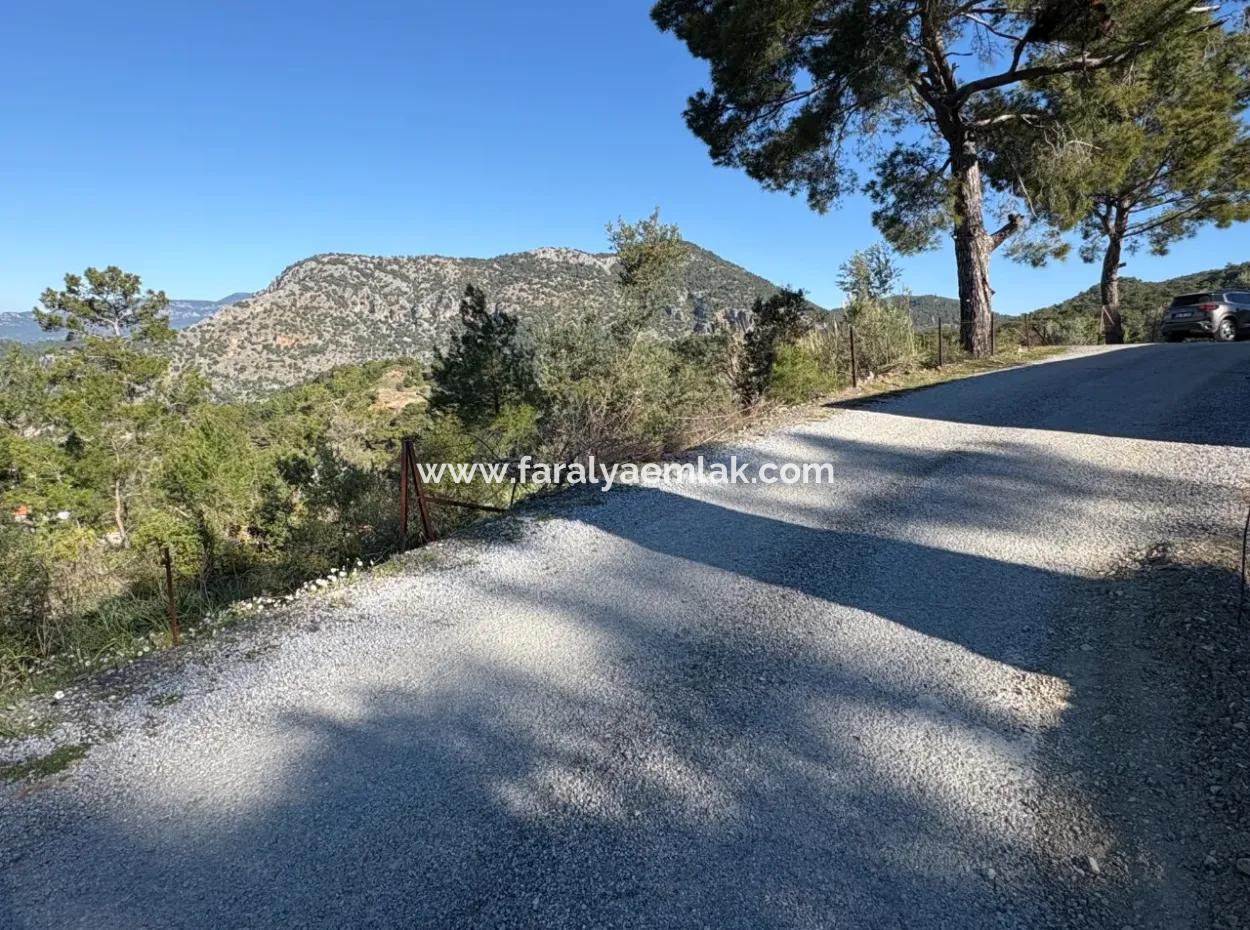 1000M2 Land For Sale With Sea View In The Village Built-Up Area In Gökbel