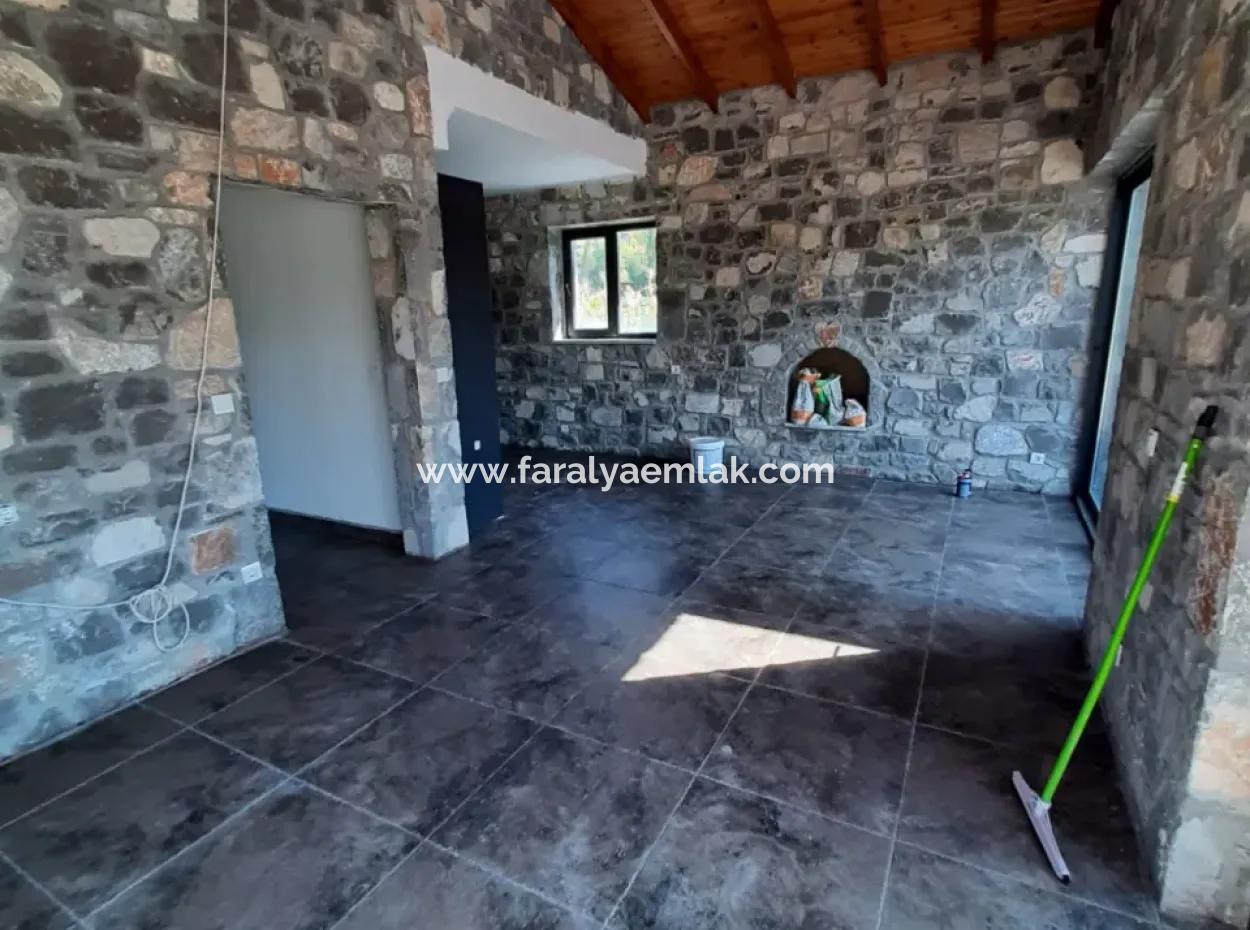 3 1 Stone Houses For Sale In 930M2 Plot In Zeytinalan