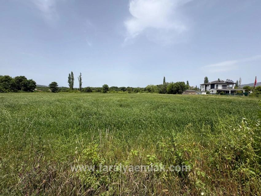 Земля 2390m2 На Продажу В Окчулар, Мармарис