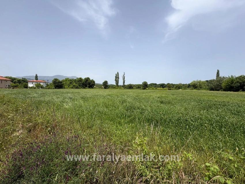 Земля 2390m2 На Продажу В Окчулар, Мармарис