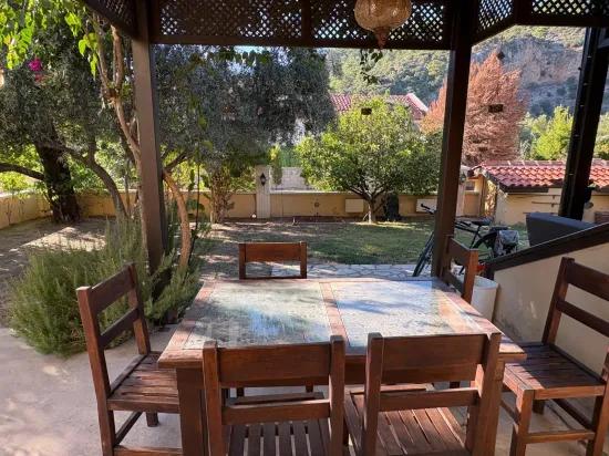 Dalyan В Maraş С Видом На Королевские Могилы Вилла 4+1 Продается