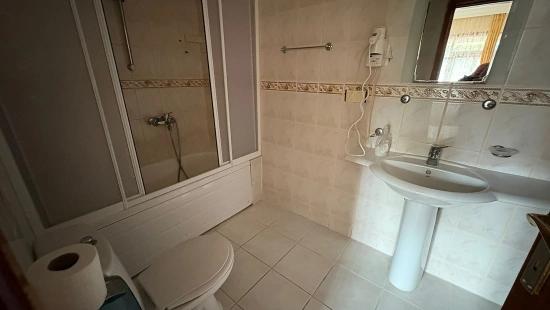 Продаётся Отель На 30 Номеров В Даляне, Недалеко От Канала