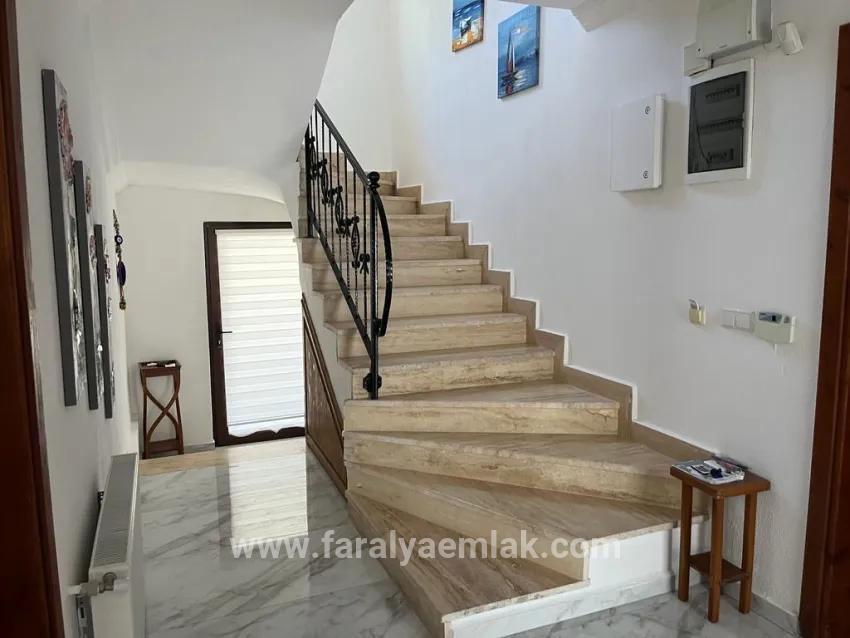 Dalyan Arıkbaşı'nda 4+1 Satılık Villa