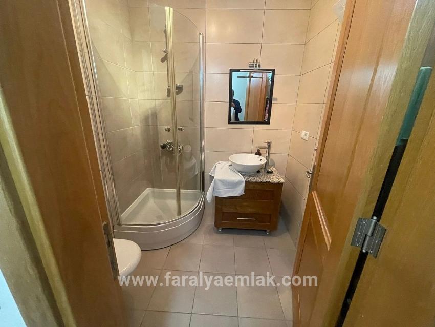 Dalyan Gülpınar'da 6000m2 Arsa İçerisinde 4+2 Satılık Villa