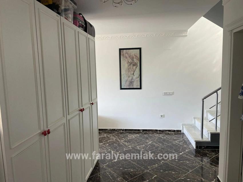 Gökbel'de Full Deniz Manzaralı 5000m2 Arsa İçerisinde Satılık Vıp Villa
