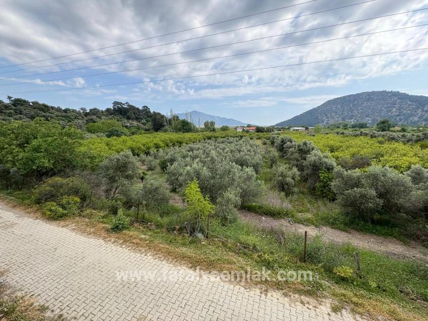 Çandır'da Deniz Ve Göl Manzaralı 1.721m2 Satılık Tarla