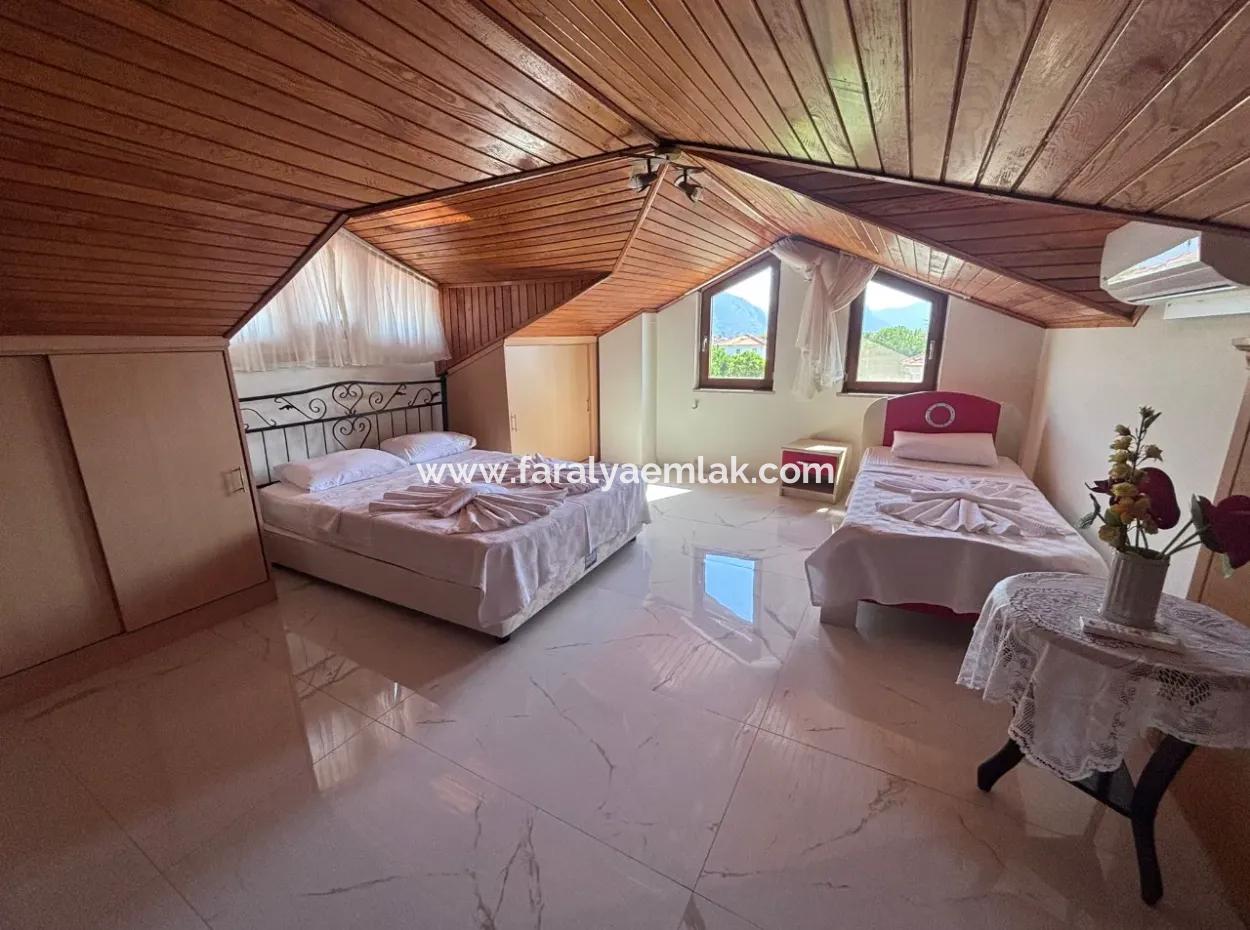 Dalyan Merkezde 301M2 Arsa İçerisinde 5+1 Satılık Villa