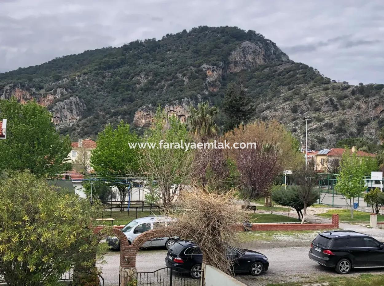Dalyan Maraş'ta 1532M2 Satılık Villa