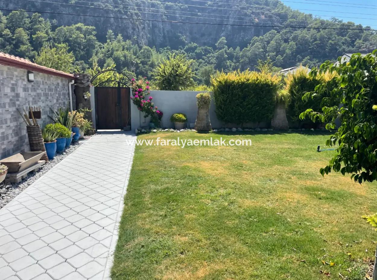 Dalyan Gülpınar'da 720M2 Arsa İçinde 4+1 Satılık Villa